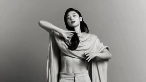 Body Goals! Intip 6 Gaya Jun Ji Hyun Pamer Sixpack, Tak Disangka Ibu 2 Anak
