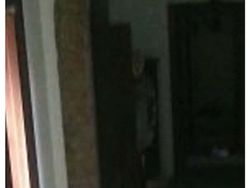 Kalau Bukan Hantu, Apa yang Ada di Dalam Foto Berikut?