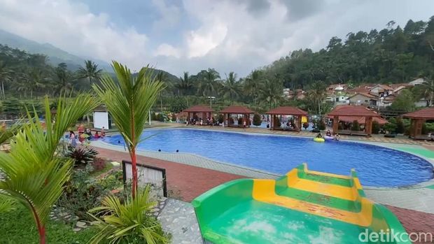 Kawasan objek wisata Walicung Park di Brebes. Foto diunggah Senin (25/8/2025).