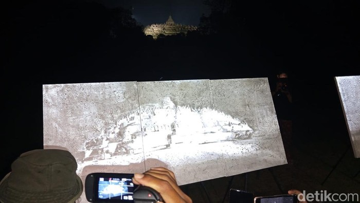 Lukisan karya seniman Portugal, Nelson Ferreira, dipamerkan di Borobudur Cultural Center Kompleks Candi Borobudur, Magelang, Minggu (24/8/2025) malam.