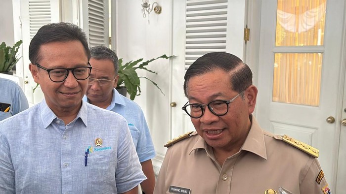Menkes Budi Gunadi sambangi Balai Kota Jakarta bertemu Gubernur Pramono