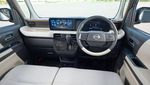 Tampang Nissan Roox, Serena versi Mini