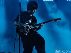 Mengabadikan Aksi JVKE dan Yung Kai di Lalala Fest Pakai Oppo Reno 14 Pro