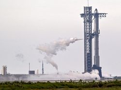 Peluncuran Starship SpaceX Ditunda Akibat Kendala Teknis