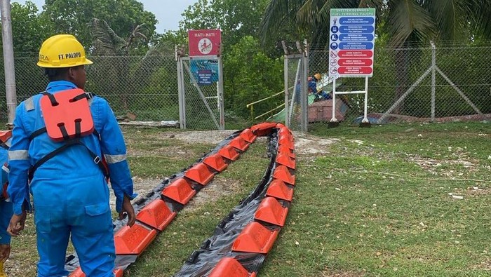 Pertamina Patra Niaga Region Sulawesi turut membantu proses pemulihan insiden kebocoran pipa minyak PT Vale Indonesia Tbk di Luwu Timur.