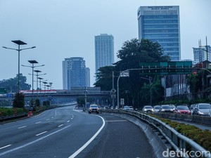 3 Gerbang Tol Dalam Kota Ditutup Sementara Pagi Ini, Lalin Dialihkan