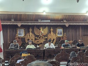 Pemkab-DPRD Klungkung Cabut Tiga Perda yang Dianggap Sudah Tak Relevan