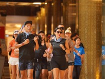 Video: Sensasi Ikut Race Lari di dalam Mall