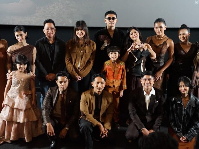 WeTV Indonesia hadirkan serial Catatan Hati Seorang Istri. Drama ini mengangkat isu rumah tangga modern dan keberanian perempuan.