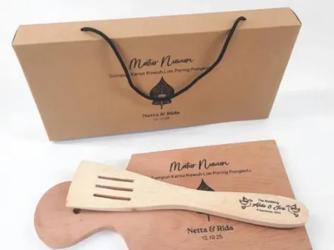 Suvenir Pernikahan Murah dan Berkesan