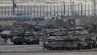 Militer Israel mengatakan pada hari Minggu bahwa pasukannya telah kembali bertempur di wilayah Jabalia dalam beberapa hari terakhir, untuk membongkar terowongan militan dan memperkuat kendali atas wilayah tersebut. Foto: REUTERS/Amir Cohen