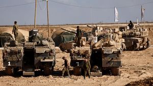 Tank Israel Bergerak di Perbatasan Gaza, Serangan Darat Kian Intensif