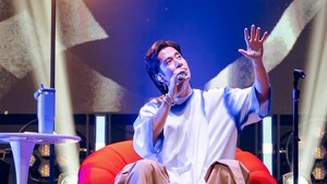 Vidi tengah mengumpulkan nama-nama musisi yang akan terlibat dalam album barunya. Foto: dok instagram Vidi Aldiano