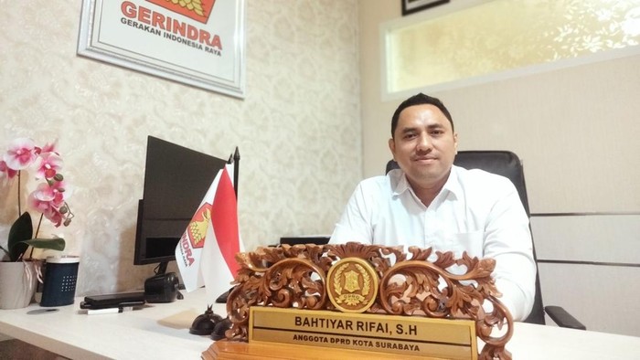 Wakil Ketua DPRD Kota Surabaya Bahtiyar Rifai