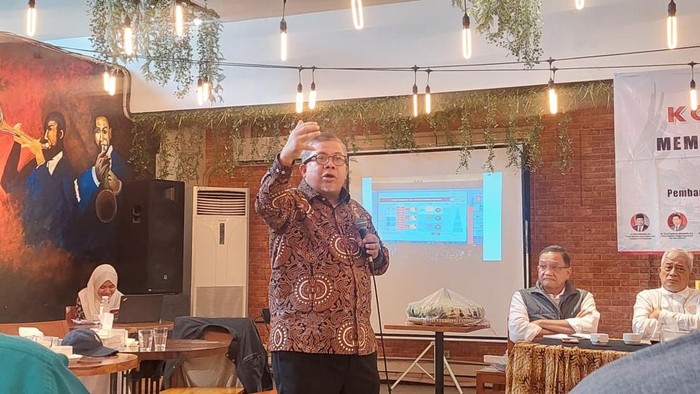 Wakil Menteri Perumahan dan Kawasan Permukiman (PKP) Fahri Hamzah