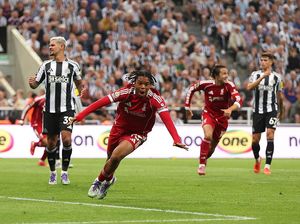 Newcastle Vs Liverpool: Si Merah Menang Susah Payah 3-2
