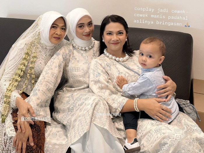 Ibunda Ayudia Bing Slamet, Susi Seniwati, menikah lagi.