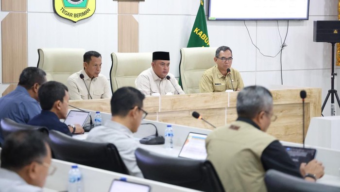Bupati Bogor Rudy Susmanto