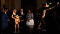 Direktur Jenderal Museum Nasional Ceko, Michal Lukes, menyebut pameran Lucy dan Selam sebagai salah satu momen bersejarah dalam ilmu pengetahuan. Foto: REUTERS/Eva Korinkova