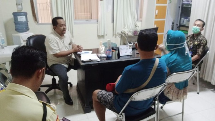 Dokter RSUD BDH Surabaya dihajar pasien pakai batu