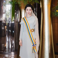 Menurut Chief Minister Melaka, Ab Rauf Yusoh, seperti dilansir Straits Times, penghargaan ini diberikan sebagai bentuk apresiasi terhadap pengaruh Fan dalam mengangkat nama Melaka di mata dunia. Foto: Instagram/@bingbing_fan @fiziwoo