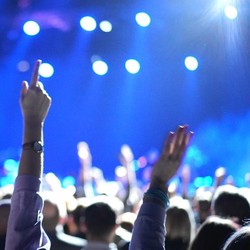 10 Konser-Festival Musik Batal dan Ditunda karena Gelombang Demo