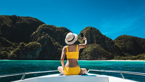 Ilustrasi liburan selfie