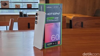 harga resmi Infinix Hot 60 Pro+ di Indonesia. Infinix Hot 60 Pro+ 8/128GB: Rp 2.599.000 / Rp 2.469.000 (harga spesial) Infinix Hot 60 Pro+ 8/256GB: Rp 2.799.000 / Rp 2.649.000 (harga spesial) Foto: Adi Fida Rahman/detikINET