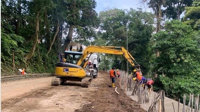 Perbaikan jalur Gumitir Jember-Banyuwangi dikebut