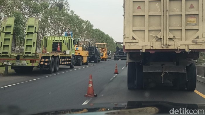 Kepadatan di Tol Kebomas-Gresik