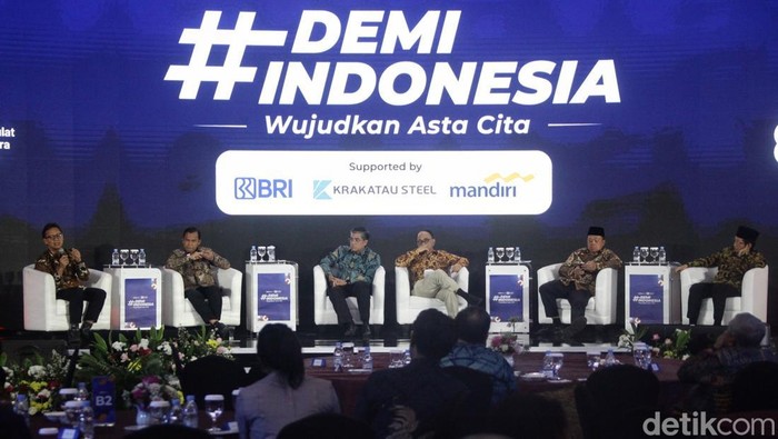 Kolaborasi Menteri Wujudkan Asta Cita di Demi Indonesia Menteri Kesehatan Budi Gunadi Sadikin, Menteri Koperasi Budi Arie Setiadi, Menteri Ketenagakerjaan Yassierli, Menteri ATR/BPN Nusron Wahid, Menteri Agama Nasaruddin Umar, serta Kepala BKKBN Wihaji, menghadiri forum #DemiIndonesia Wujudkan Asta Cita di Menara Bank Mega, Jakarta Selatan, Selasa (26/8/2025). Acara ini mempertemukan pemangku kepentingan lintas sektor untuk membahas arah pembangunan nasional.