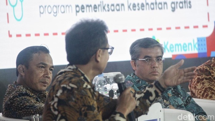 Kolaborasi Menteri Wujudkan Asta Cita di Demi Indonesia Menteri Kesehatan Budi Gunadi Sadikin, Menteri Koperasi Budi Arie Setiadi, Menteri Ketenagakerjaan Yassierli, Menteri ATR/BPN Nusron Wahid, Menteri Agama Nasaruddin Umar, serta Kepala BKKBN Wihaji, menghadiri forum #DemiIndonesia Wujudkan Asta Cita di Menara Bank Mega, Jakarta Selatan, Selasa (26/8/2025). Acara ini mempertemukan pemangku kepentingan lintas sektor untuk membahas arah pembangunan nasional.