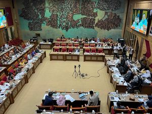 Legislator Soroti Sekolah Tak Punya WC: Siswa Buang Air di Tetangga