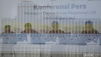 Sementara TBP untuk tabungan berdenominasi valuta asing (valas) di bank umum ditahan pada level 2,25%. Sedangkan dengan TBP bank perekonomian rakyat (BPR) dipangkas 25 bps menjadi 6,25%. Foto: Rifkianto Nugroho