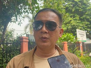 Lurah Manggarai Selatan: Mobil Dinas Dijarah Massa Demo Usai Dirusak di Slipi