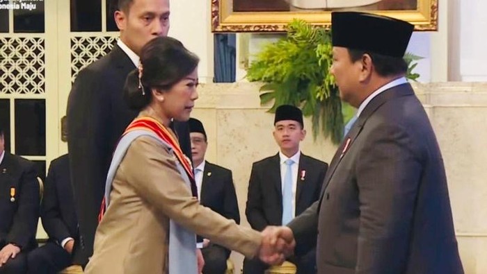 Menkomdigi Meutya.