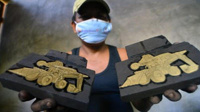 Suvenir Batu Bara di Sumbar Laris Manis Hingga ke Luar Negeri