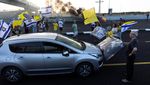 Protes di Israel Meningkat, Warga Blokir Jalan Utama Yakum