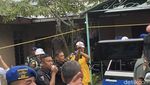 Momen Anggota TNI Bunuh Istri Acungkan Jari Tengah ke Keluarga Korban