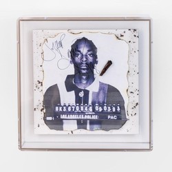 Lukisan Snoop Dogg di Atas Kertas Rokok Dilelang Rp 2,4 Miliar