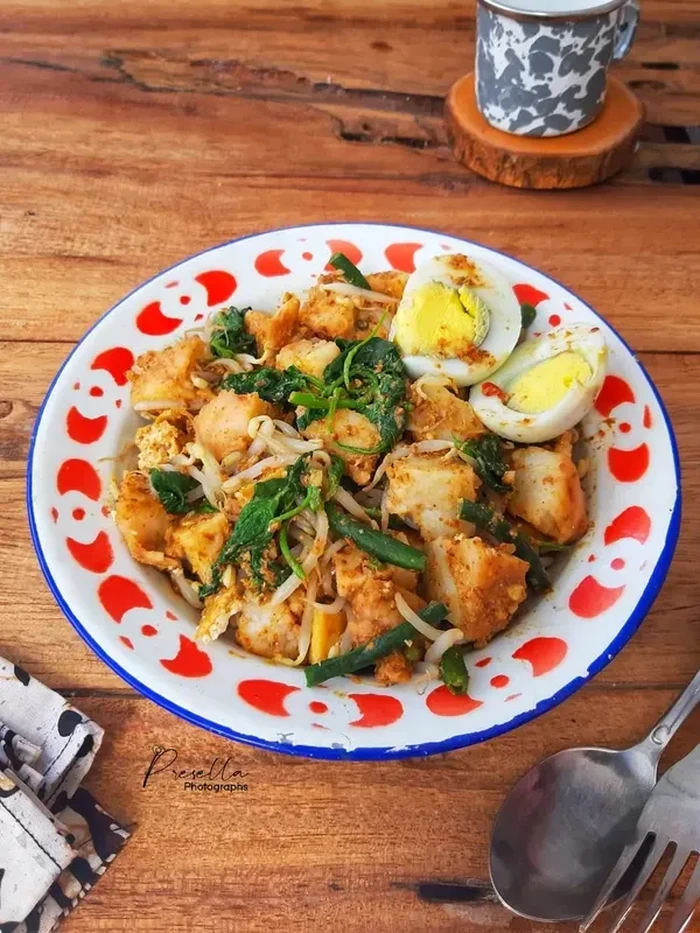 Tipat cantok khas Bali. (Cookpad @pre_sella)
