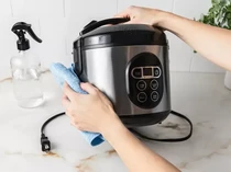 7 Tips Membersihkan Rice Cooker agar Nasi Tetap Wangi dan Awet