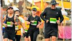 Momen Wendi Cagur Finish Strong Lari 10K Bareng Istri
