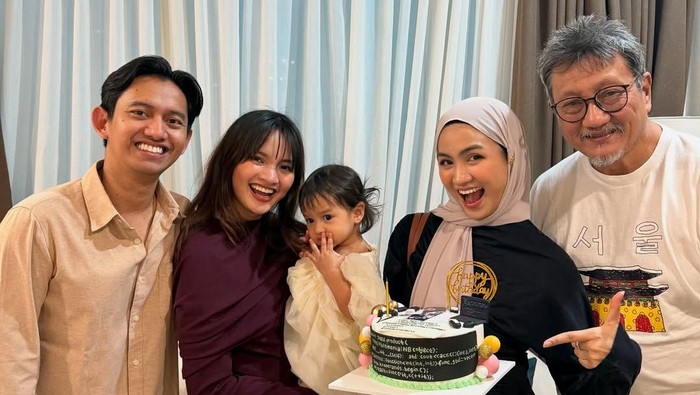xaviera putri xaviera putri