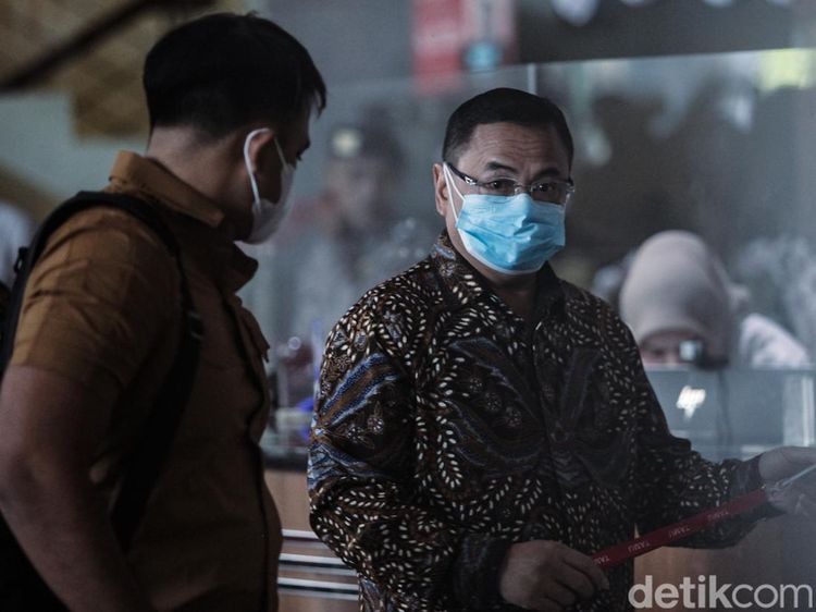Bupati Pati Sudewo Penuhi Panggilan KPK soal Kasus Korupsi Jalur KA