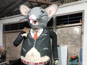 Cosplay Tikus Berdasi Dilarang Ikut Karnaval di Bangkalan