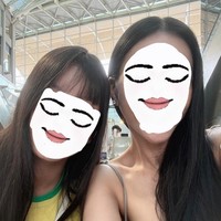 Aisha diketahui merupakan anak Denada dengan fotografer Jerry Aurum. Lahir pada 11 Desember 2012, kini Aisha berusia 12 tahun. Foto: Instagram/@denadaindonesia