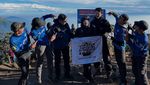 Penampakan Puncak Gunung Pertama Dinda Hauw di Indonesia
