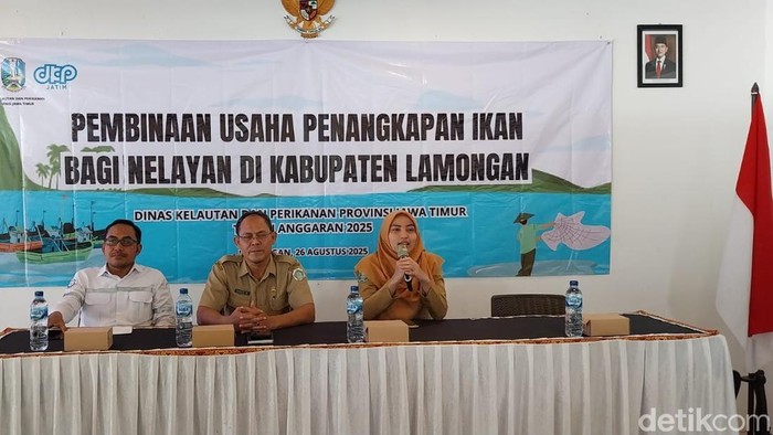 DKP Jatim Dorong Nelayan Lamongan Pakai Alat Tangkap Ramah Lingkungan