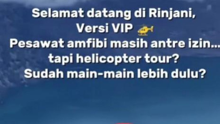 Tangkapan layar video yang menunjukan adanya helikopter yang terbang di atas Gunung Rinjani.